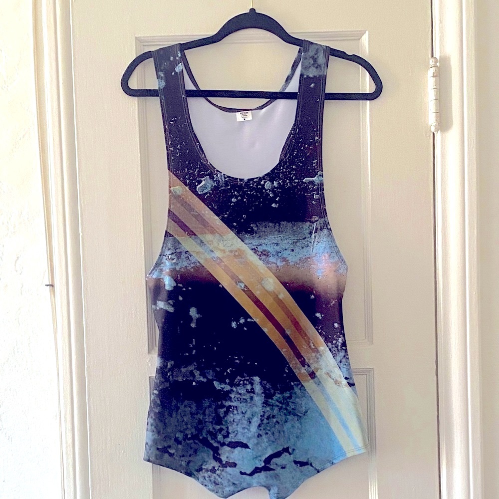 Rufskin Artistic Men Bodysuit Sz M with Stripes.
82% Microfiber
18% Spandex
Sexy